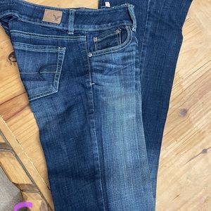American Eagle size 2 boot cut jeans